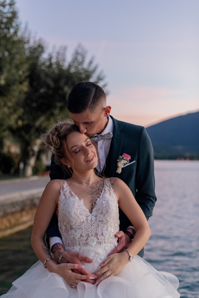 photographe mariage Annecy - portrait lac