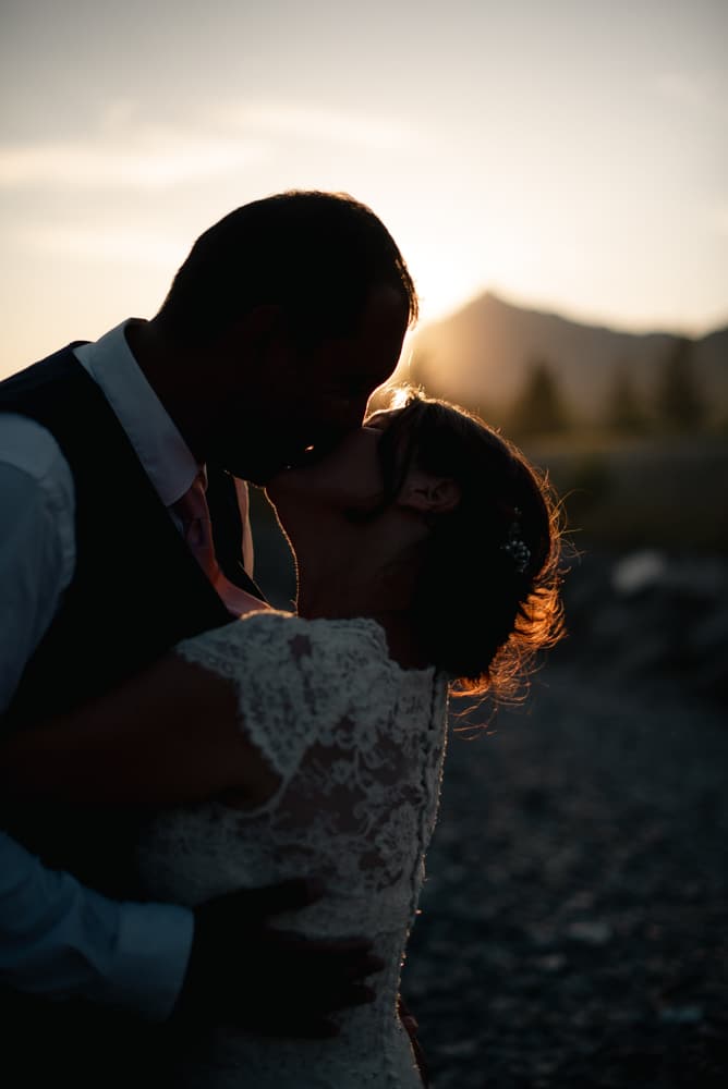 reportage mariage à Chamonix- séance couple-couché de soleil